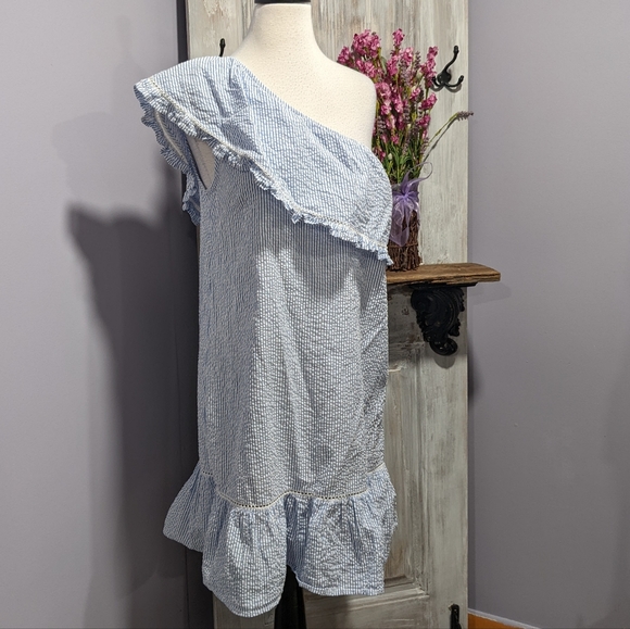 Neiman Marcus Dresses & Skirts - 🩵 SOLD 🩵Neiman Marcus striped cotton one shoulder dress